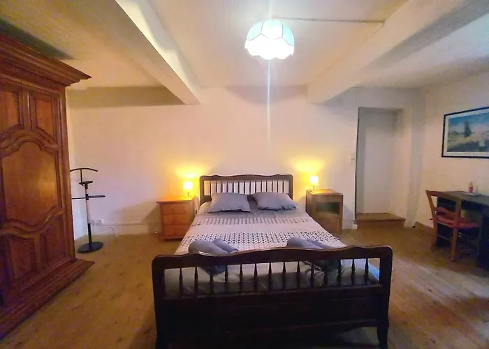 Semesterbostad Grand Mas, 32 Hectares, Nature Et Retrouvailles